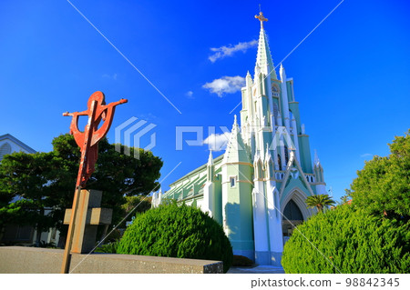 [Nagasaki Prefecture] Hirado Xavier Memorial Church in sunny weather 98842345