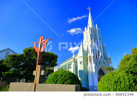 [Nagasaki Prefecture] Hirado Xavier Memorial Church in sunny weather 98842346