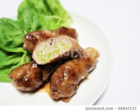美味的捲心菜捲 美味的捲心菜捲 98842535