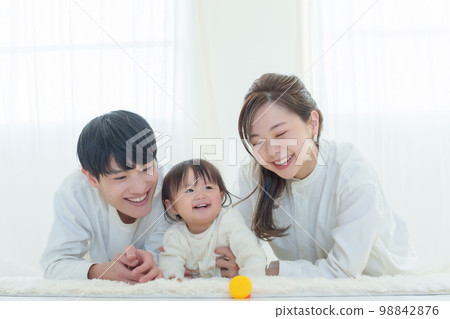 young family playing with toys 98842876