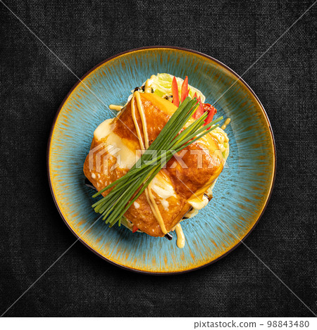 Whole grilled cheese 98843480