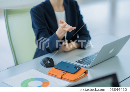 Consultant opening data Consultant opening data 98844410