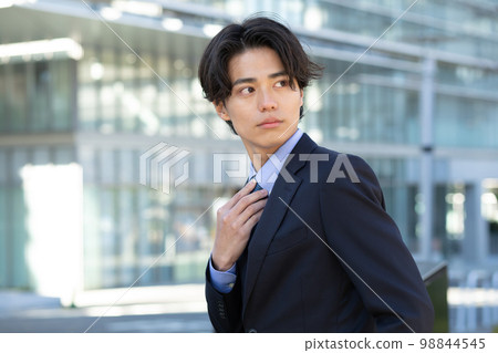 Businessman Young man Businessman Young man 98844545