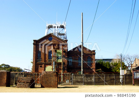 Meiji Japan Industrial Revolution Site "Miike Coal Mine Manda Pit" 98845190