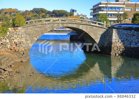 [長崎縣]好天氣下的西外橋（荷蘭橋） 98846332