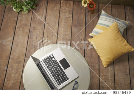 Flooring, room, flowers, computer 98846489