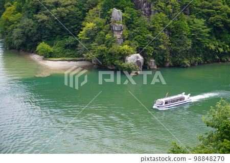 從水堤公園看到的惠那峽 98848270