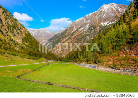 Alpine farm in Green Stubai valley near Innsbruck, Tyrol, Austria Alpine farm in Green Stubai valley near Innsbruck, Tyrol, Austria 98849566