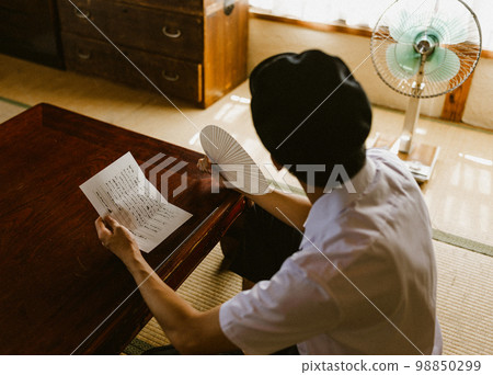 Image photo 98850299