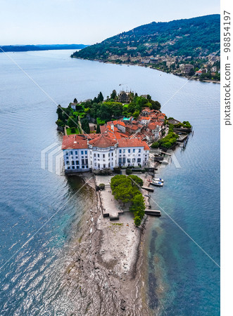 Aerial view of Isola Bella, in Isole Borromee archipelago in Lake Maggiore, Italy Aerial view of Isola Bella, in Isole Borromee archipelago in Lake Maggiore, Italy 98854197