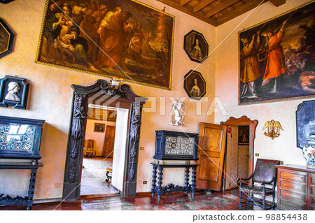 Views of Isola Madre villa and botanic garden, in Isole Borromee archipelago, Lake Maggiore, Italy. 98854438