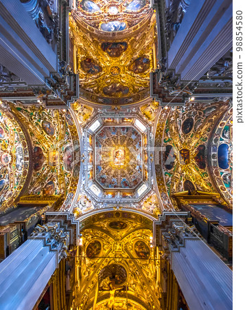 Basilica of Santa Maria Maggiore, a major church in the upper town of Bergamo, Northern Italy 98854580