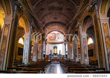 St Stefano church in Menaggio town in lake Como, Lombardy, northern Italy St Stefano church in Menaggio town in lake Como, Lombardy, northern Italy 98855043