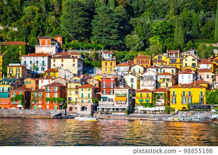 Street view of Bellagio village in Lake Como, in Italy. 98855186