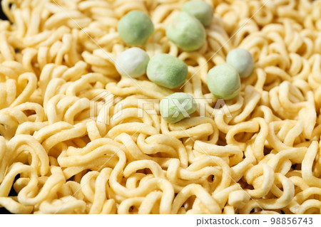 Concept of instant food, tasty instant noodles Concept of instant food, tasty instant noodles 98856743