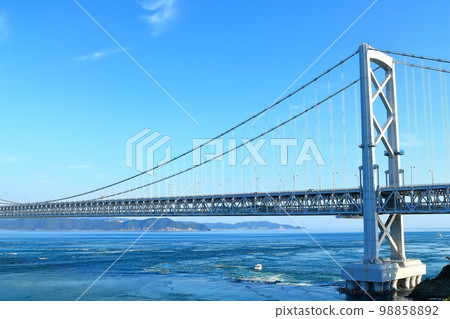[Tokushima Prefecture] Onaruto Bridge and Whirlpools (Naruto Whirlpools) 98858892
