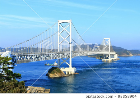 [Tokushima Prefecture] Onaruto Bridge and Whirlpools (Naruto Whirlpools) 98858904