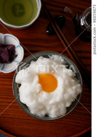 蓬鬆雞蛋蓋飯 蓬鬆雞蛋蓋飯 98859873
