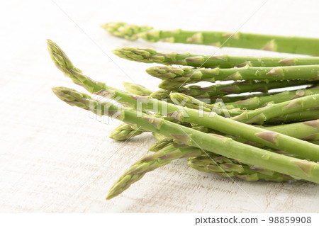Asparagus white back 98859908