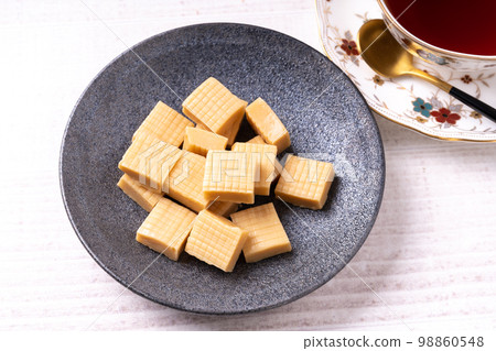 牛奶焦糖 98860548