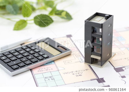 Mansion, drawing and calculator Mansion, drawing and calculator 98861164