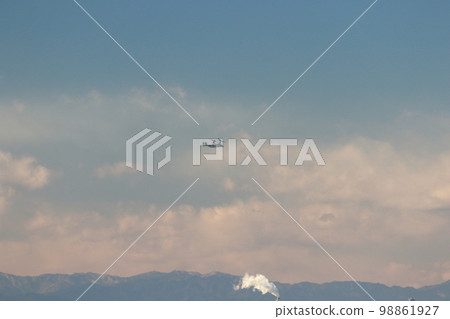 魚鷹飛行訓練 98861927