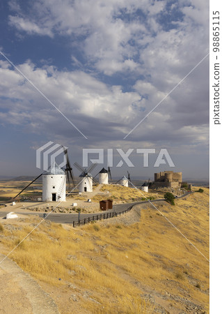 windmills and castle of Consuegra, Castilla La Mancha, Spain windmills and castle of Consuegra, Castilla La Mancha, Spain 98865115