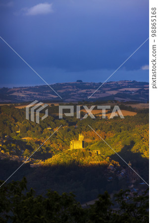Chateau de Najac, Aveyron, Southern France Chateau de Najac, Aveyron, Southern France 98865168