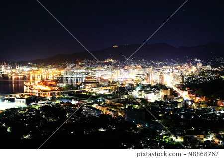 [長崎縣]從天神山展望台看到的佐世保港夜景 98868762