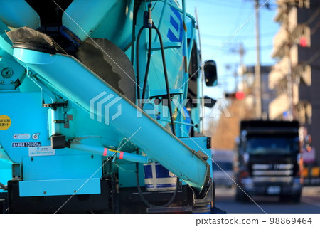 Image of agitator truck (concrete mixer truck) 98869464