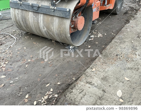 Road construction 98869896