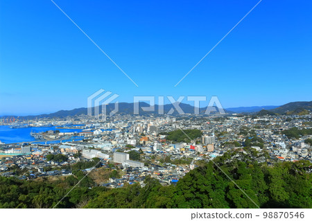 [Nagasaki Prefecture] Sunny Sasebo Port seen from Tenjinyama Observatory 98870546