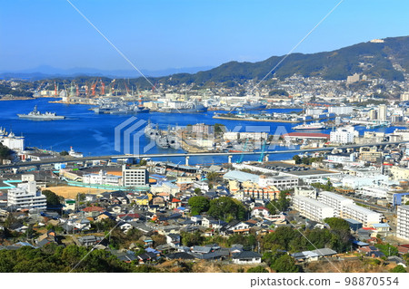 [Nagasaki Prefecture] Sunny Sasebo Port seen from Tenjinyama Observatory 98870554