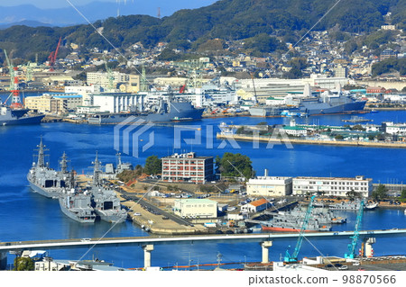 [Nagasaki Prefecture] Maritime Self-Defense Force (Sasebo Port) seen from Tenjinyama Observatory 98870566