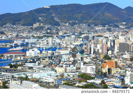 [Nagasaki Prefecture] Sunny Sasebo Port seen from Tenjinyama Observatory 98870571