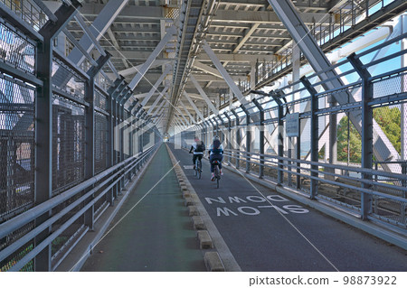 [Innoshima Bridge (pedestrian/bicycle/moped road)] Tachibana, Mukojima Town, Onomichi City, Hiroshima Prefecture 98873922