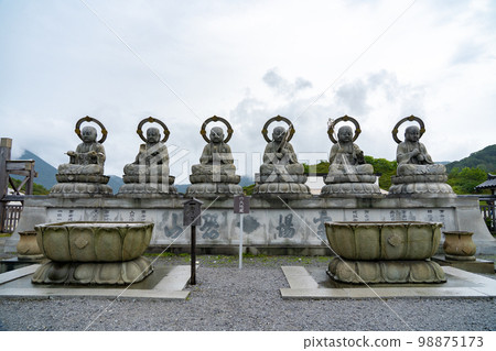 Sacred place Osorezan Osorezan Bodaiji Temple Rokujizo (Mutsu City, Aomori Prefecture) Sacred place Osorezan Osorezan Bodaiji Temple Rokujizo (Mutsu City, Aomori Prefecture) 98875173