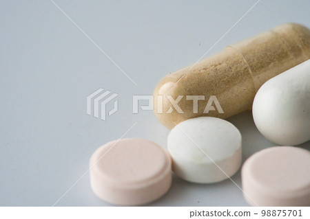 Drugs Drugs 98875701