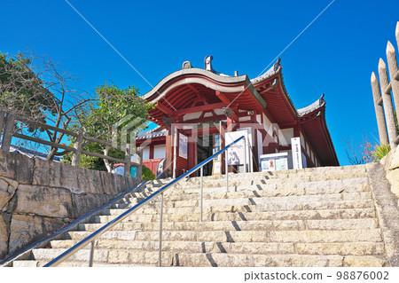[Innoshima Suigun Castle] Innoshima Nakasho Town, Onomichi City, Hiroshima Prefecture 98876002