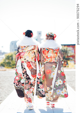 Back view of a young woman wearing a kimono 98878294