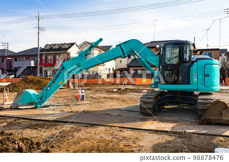 Residential land development work Heavy excavator 98878476