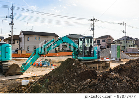 Residential land development work Heavy excavator 98878477