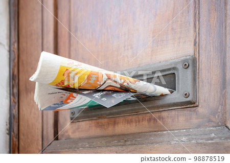 Flyers in mailbox Flyers in mailbox 98878519