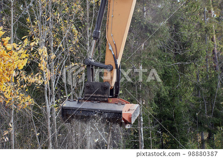 Land clearing equipment, forestry mulcher for excavator. Land clearing equipment, forestry mulcher for excavator. 98880387
