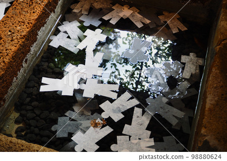 娃娃驅魔 娃娃驅魔 98880624