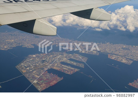 從空中看日本：神戶、明石、明石海峽大橋、神戶、兵庫、神戶港、神戶 98882997