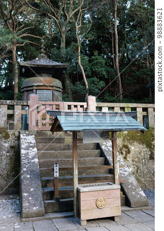 與德川家康有關的久能山東照宮 與德川家康有關的久能山東照宮 98883621