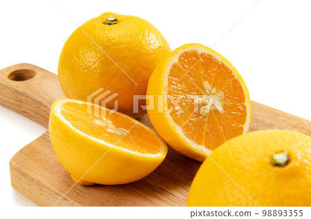Haruhi, a new citrus variety Haruhi, a new citrus variety 98893355