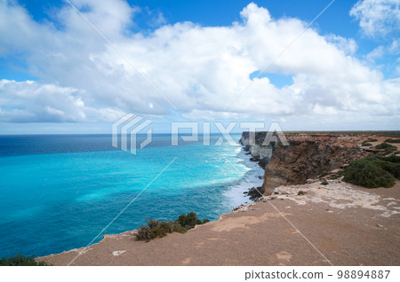 Beautiful views of the Great Australian Gulf Beautiful views of the Great Australian Gulf 98894887