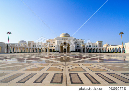 QASR AL WATAN 98899738